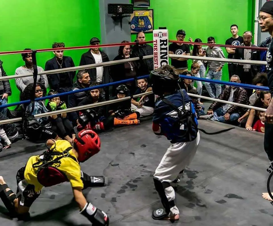 Children training at Striking 101